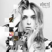 VÉRITÉ - Living