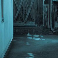 Maison Book Girl - image
