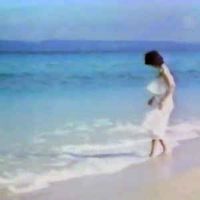 仮想夢プラザ [Virtual Dream Plaza] - 一緒に海岸を歩きます [Walking The Coast Together]