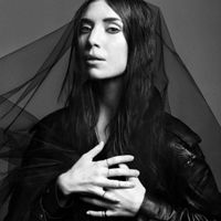 Lykke Li - Love Me Like I'm Not Made of Stone