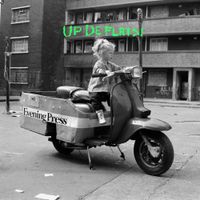 Gemma Dunleavy - UP DE FLATS