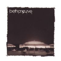 Bethany Curve - Flaxen
