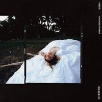 VÉRITÉ - younger women