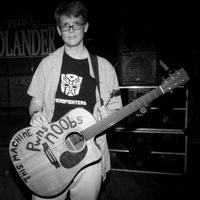 Hank Green - This Machine Pwns n00bs
