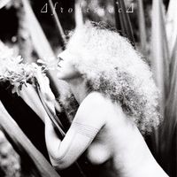 Iara Renn&oacute; - Afrodis&iacute;acA