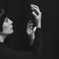 Ang&egrave;le David-Guillou - Movements Organiques