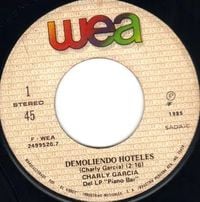Charly Garc&iacute;a - Demoliendo Hoteles