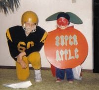 Paul Super Apple - "THEY CALL ME APPLE LOVE..."