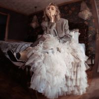 VÉRITÉ - by now