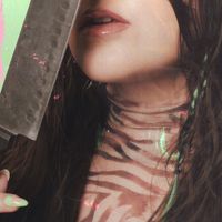 Lauren Aquilina - The Knife