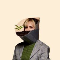 Aunty Social - It Looks Friendly