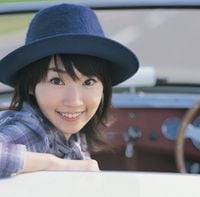 水樹奈々 [Nana Mizuki] - ALIVE & KICKING
