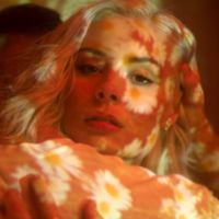 Nina Nesbitt - Summer Fling