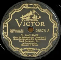 Paul Robeson - Ol' Man River / Ah Still Suits Me