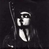 灰野敬二 [Keiji Haino] - 黒き祈りは在る　黒き祈りは本当に在る　ほら　ここに [Shruti Box]