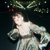 水曜日のカンパネラ [WEDNESDAY CAMPANELLA] - Alice / Buckingham