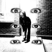 kmoe - wide eyes
