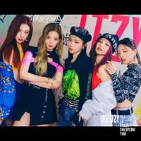 ITZY - IT'z ITZY (Japanese Version)