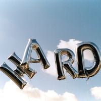 Oscar Scheller - Hard Being Alive (feat. Chloe Moriondo)
