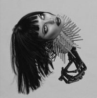 Alice Glass - LOVE IS VIOLENCE