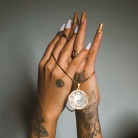 Tasha & Tracie - WILLY