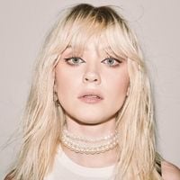 Maisie Peters - Blonde