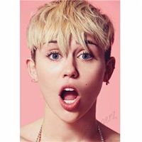 Miley Cyrus - Bangerz Tour