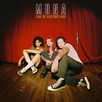 MUNA - Live at Electric Lady