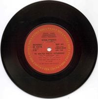 Soda Stereo - Te Hacen Falta Vitaminas / Por Que No Puedo Ser Del Jet-Set?