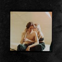 Johnny Loves Me - (Het is) Beter zo