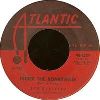 The Drifters - Under the Boardwalk / I Don't Want to Go on Without You