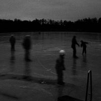 être - Bleak, Unsteady