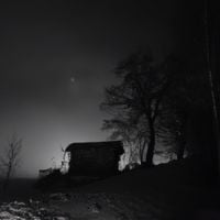 MB Hollow - in reverberation