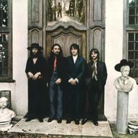The Beatles - Hey Jude [The Beatles Again]