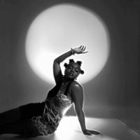 Lizzie Berchie - Under the Sun (Deluxe)