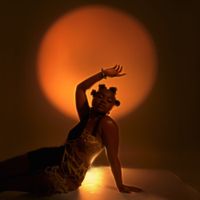Lizzie Berchie - Under the Sun
