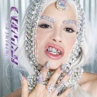 Lali - C&oacute;mprame un Brishito