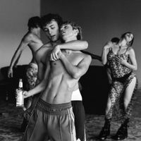 Troye Sivan - Pop The Culture, Iconography