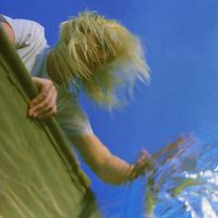 Carlie Hanson - Living Feeling Dead