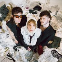 Stunt Pilots - Dirty Laundry