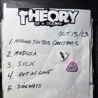 Theory of a Deadman - Theory of a Deadman on Tour: Holiday Edition