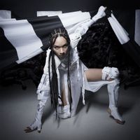 QUEEN BEE - ZERO ICHI