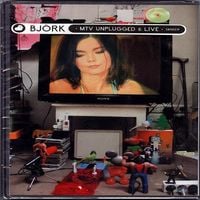 Bj&ouml;rk - MTV Unplugged & Live