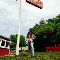 Waxahatchee - Right Back to It