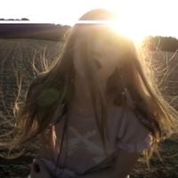 anna luna - stuck