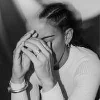 Sofi De La Torre - I&rsquo;LL STILL THROW A PUNCH FALLING BACKWARDS
