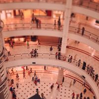 N&Delta;VELG&Delta;ZER$ &iexcl;n&dagger;&rsquo;l. - a day at the mall