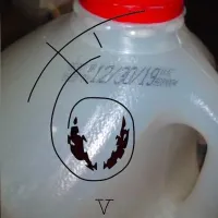 2shanez - 🤢🥛
