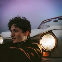 Henry Moodie - beat up car