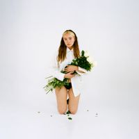 n&eacute;om&iacute; - somebody&rsquo;s daughter